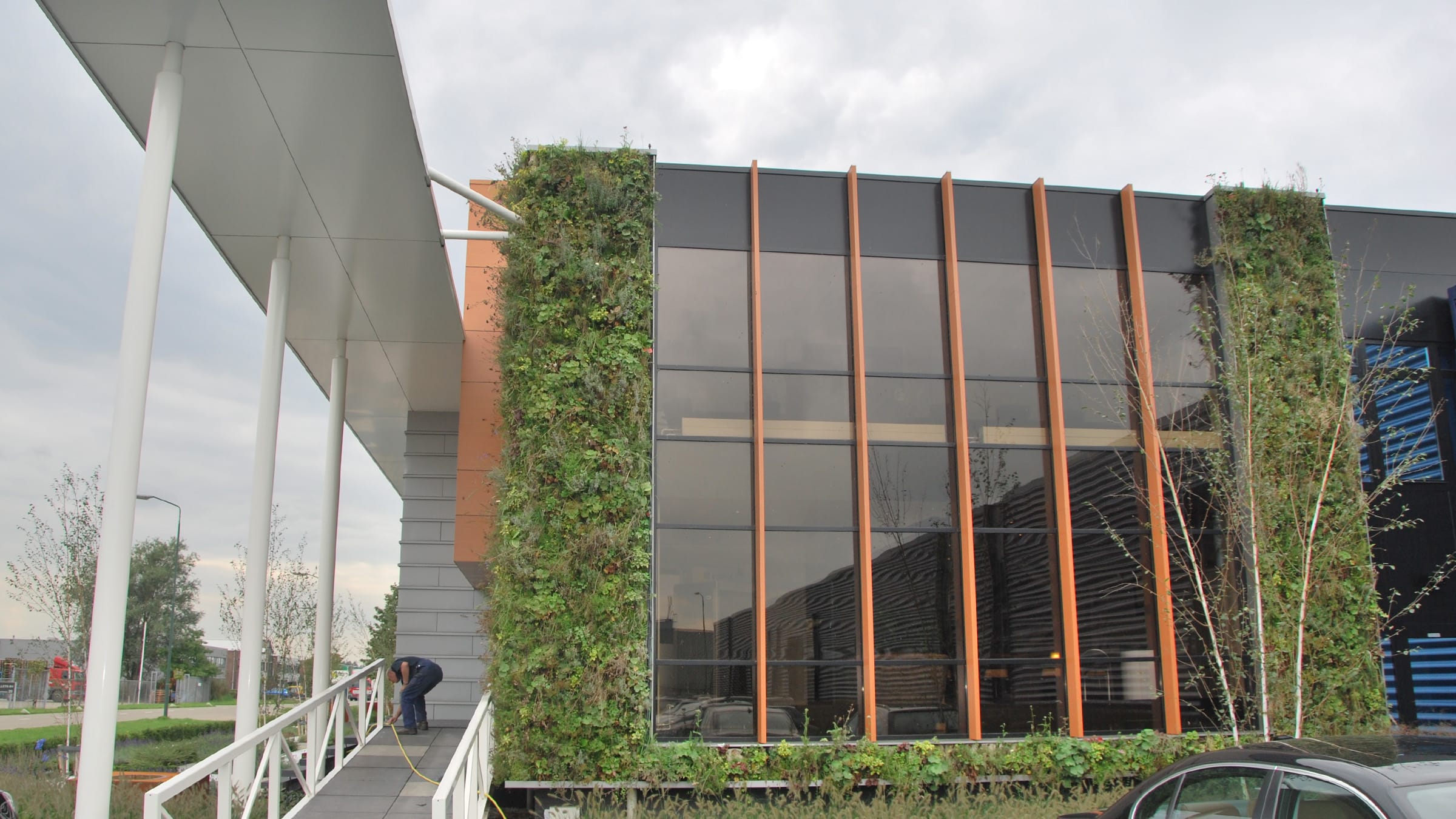 Sempergreen living wall Roma Raamsdonksveer side